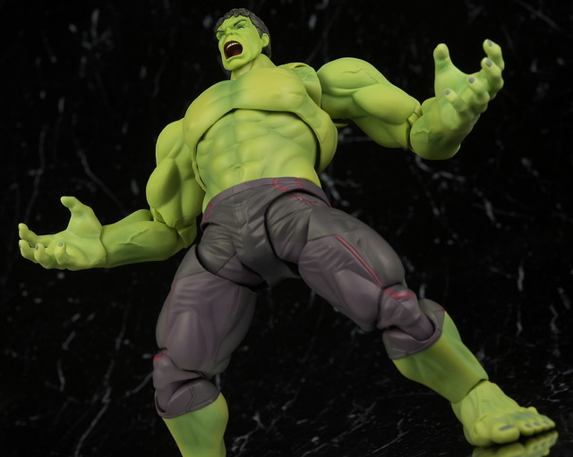 フィギュアーツ ハルク レビュー