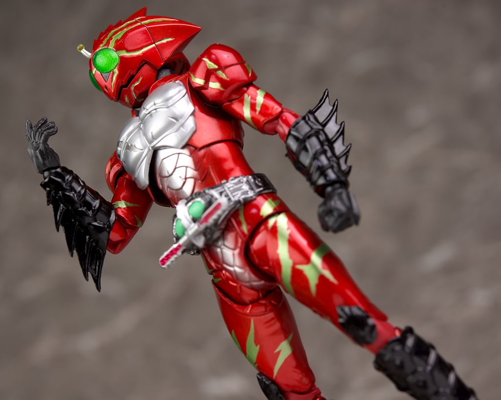 S.H.Figuarts 仮面ライダーアマゾンアルファ Amazon限定Ver.