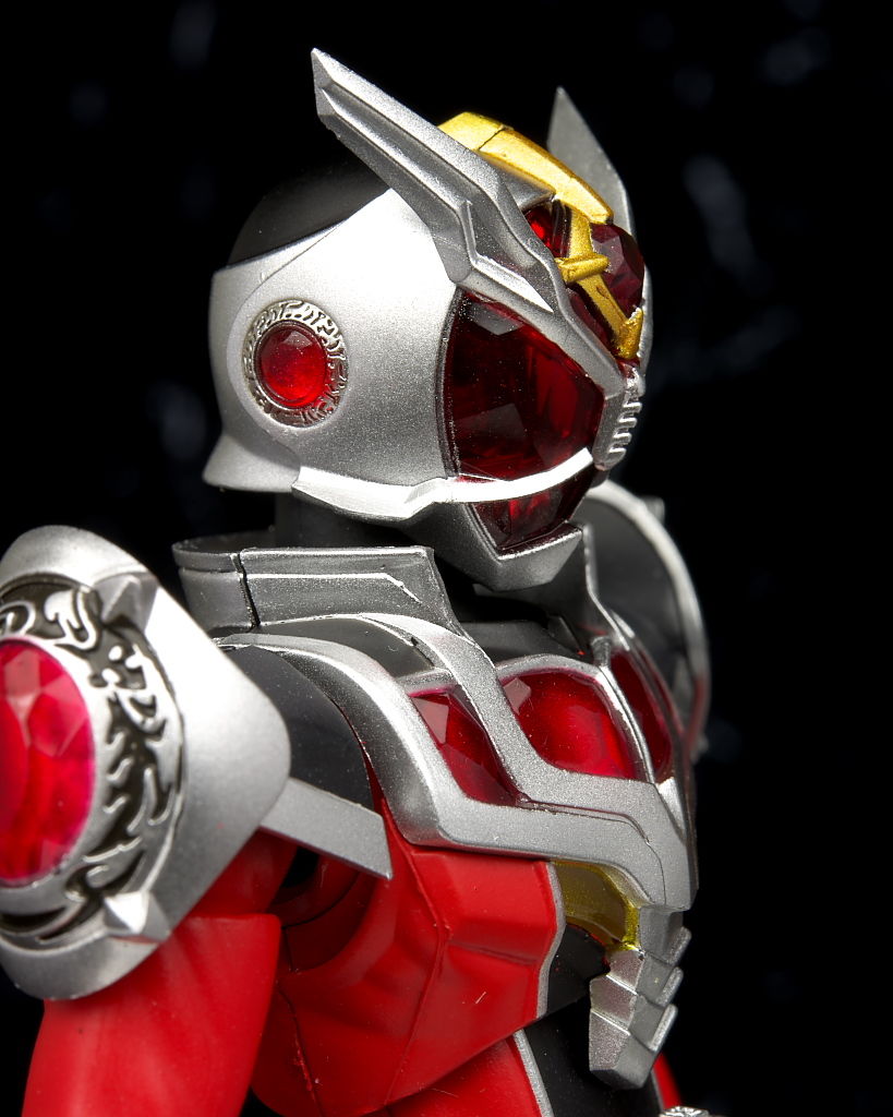 S.H.フィギュアーツ 仮面ライダーウィザード フレイムドラゴン