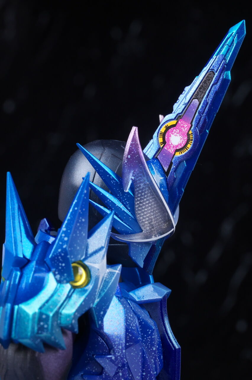 仮面ライダークロスセイバー フィギュアーツ S.H.Figuarts 仮面ライダークロスセイバー | 魂ウェブ