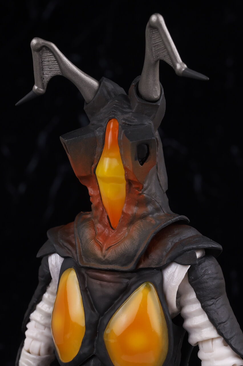 簡易レビュー】S.H.Figuarts ゼットン 一兆度の火球 Ver