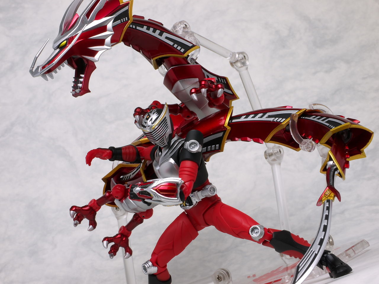 S H フィギュアーツ 仮面ライダー龍騎 ドラグレッダーセット レビュー はっちゃか