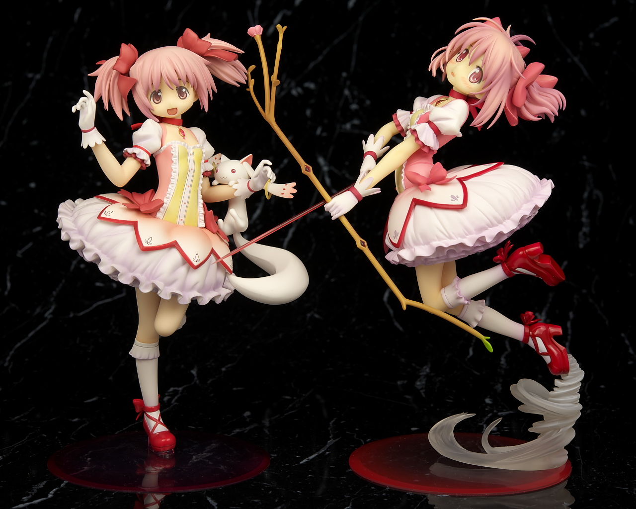GOOD SMILE COMPANY - 鹿目まどか(かなめまどか) 〜始まりの物語/永遠の物語〜 劇場版 魔法少女まどか☆マギカ 1/8 完成品 フィギュア グッドスマイルカンパニー mqdefault.jpg
