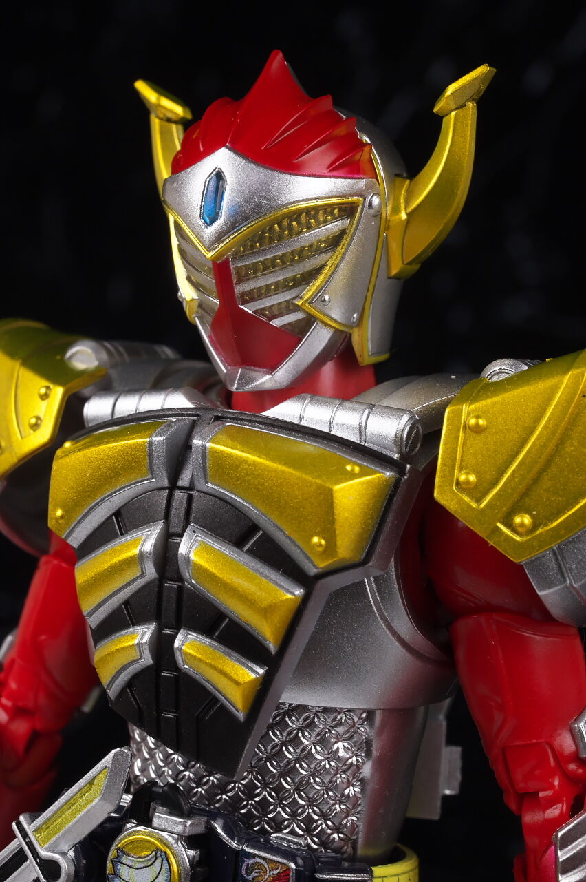 S.H.フィギュアーツ (真骨彫製法) 仮面ライダーバロン バナナ