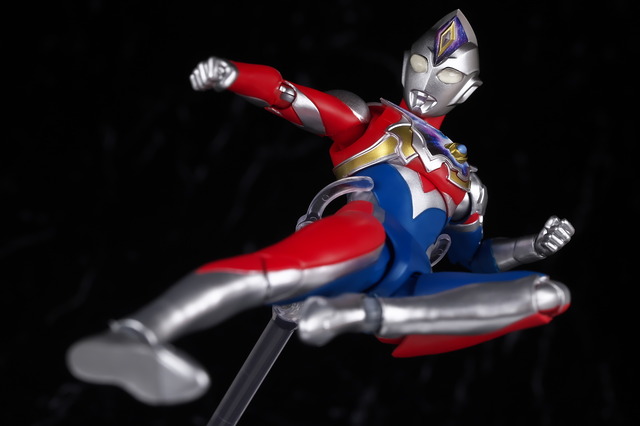 フィギュアーツ ウルトラマンデッカー レビュー