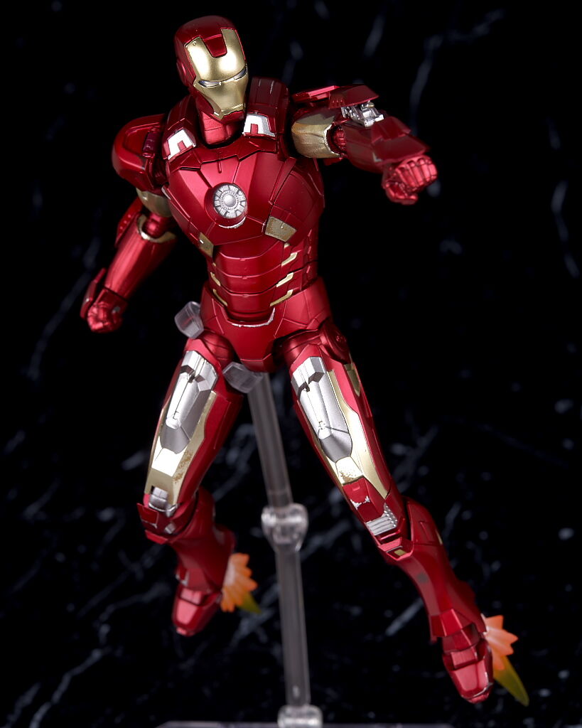 フィギュアーツ アイアンマン マーク7 アベンジャーズアッセンブルvet Amazon.co.jp: S.H.フィギュアーツ アイアンマン マーク7(魂