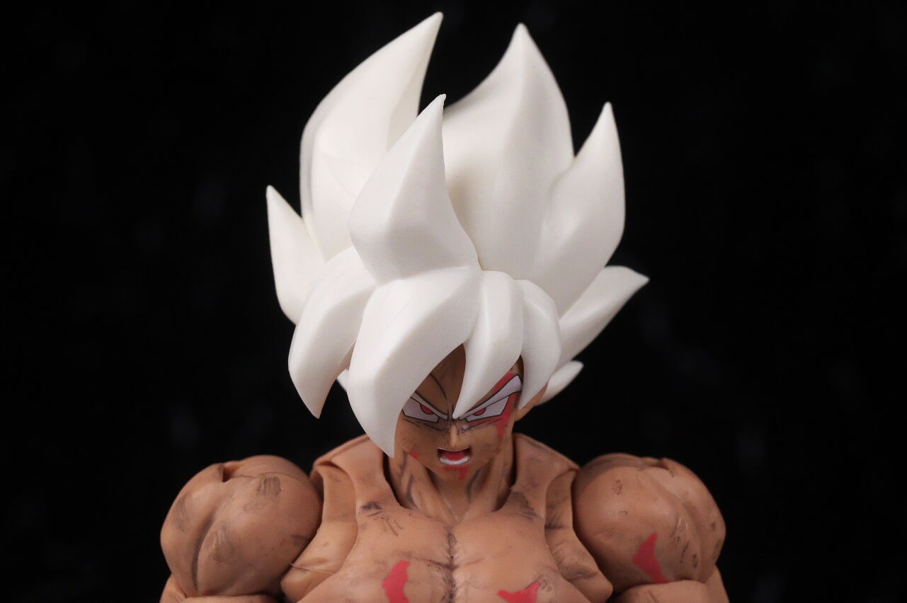 S.H.フィギュアーツ スーパーサイヤ人孫悟空-伝説のスーパーサイヤ人