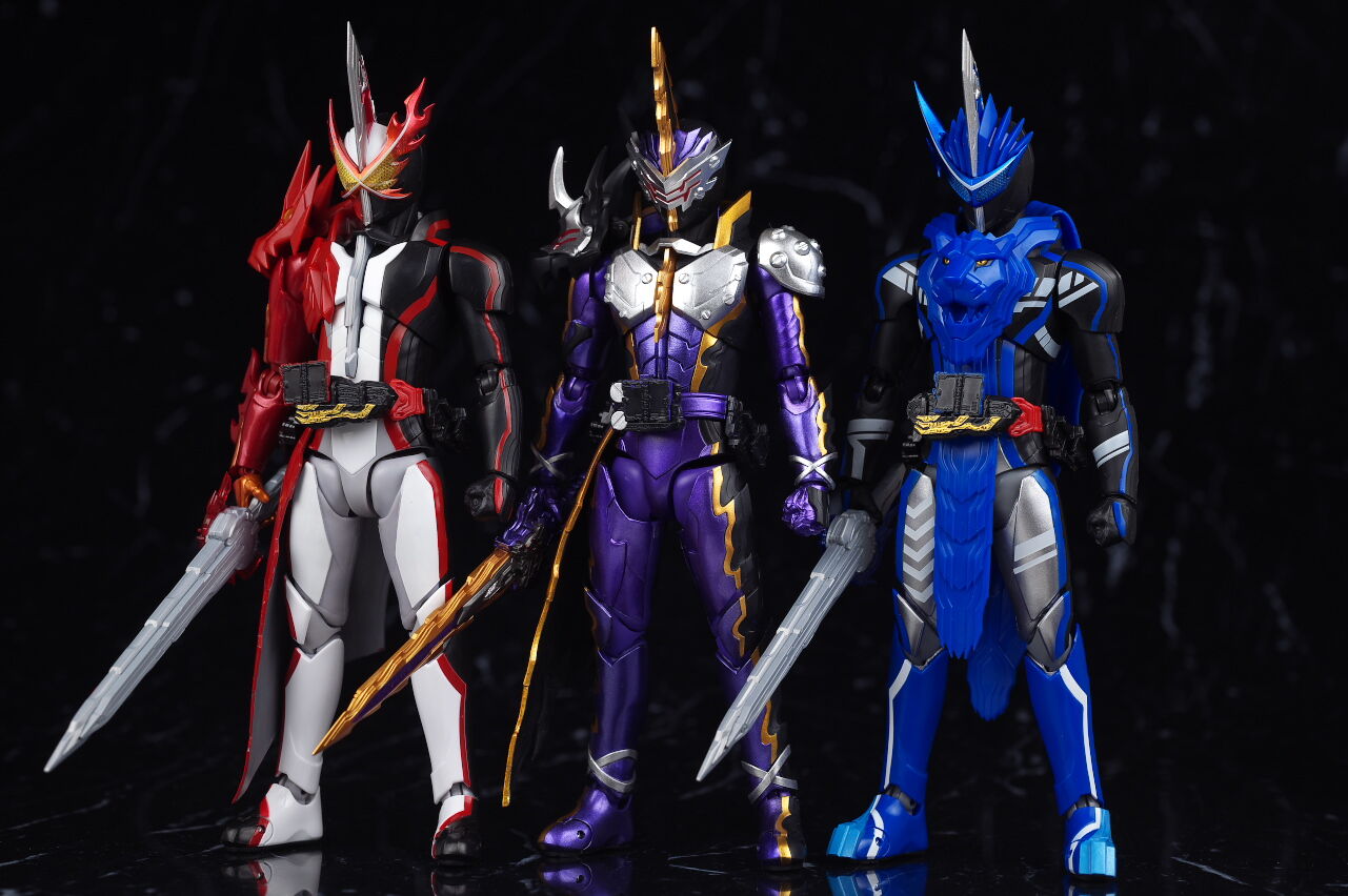 S.H.フィギュアーツ 仮面ライダーカリバー ジャアクドラゴン
