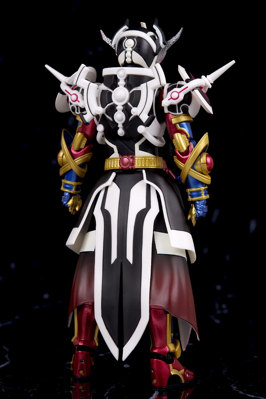 S.H.Figuarts 仮面ライダーエボル ブラックホールフォーム フェーズ4