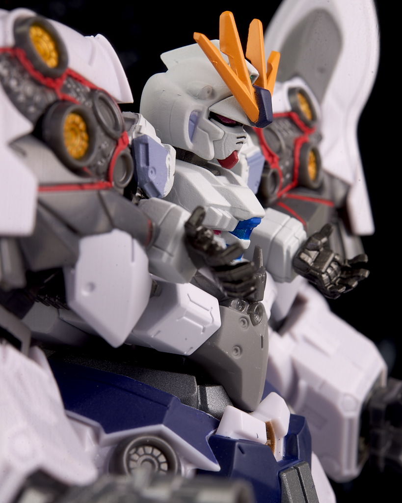 FW GUNDAM CONVERGE セカンドネオ・ジオングオプション