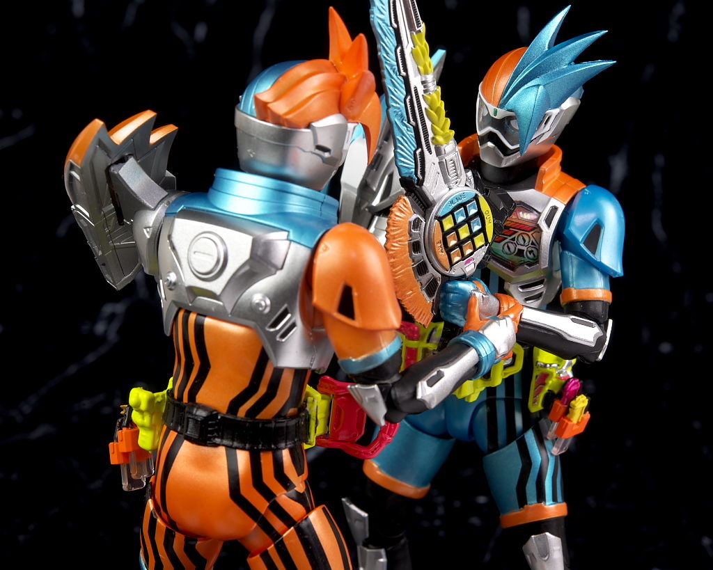 S.H.フィギュアーツ 仮面ライダーエグゼイド ダブルアクション S.H.フィギュアーツ 仮面ライダーエグゼイド ダブルアクション