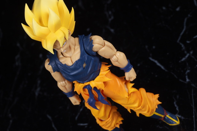 SHF 悟空 怒りの戦士 レビュー