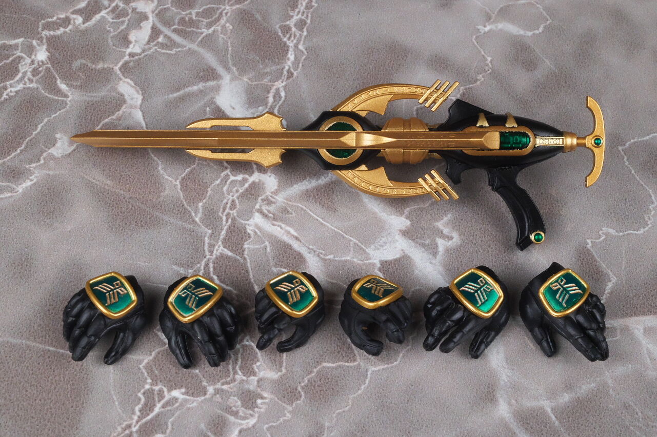 S.H.フィギュアーツ（真骨彫製法） 仮面ライダークウガ