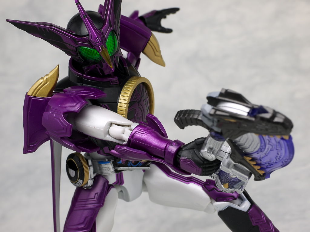 S.H.フィギュアーツ 仮面ライダーオーズ プトティラ コンボ レビュー : はっちゃか