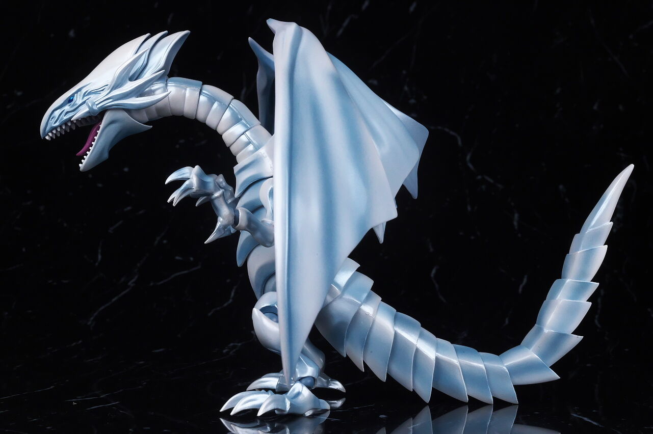 S.H.モンスターアーツ 青眼の白龍 レビュー : はっちゃか S.H.モンスターアーツ 青眼の白龍 レビュー : はっちゃか