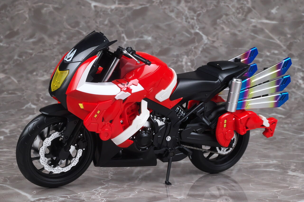 S.H.フィギュアーツ ブーストライカー レビュー : はっちゃか S.H.フィギュアーツ ブーストライカー レビュー : はっちゃか