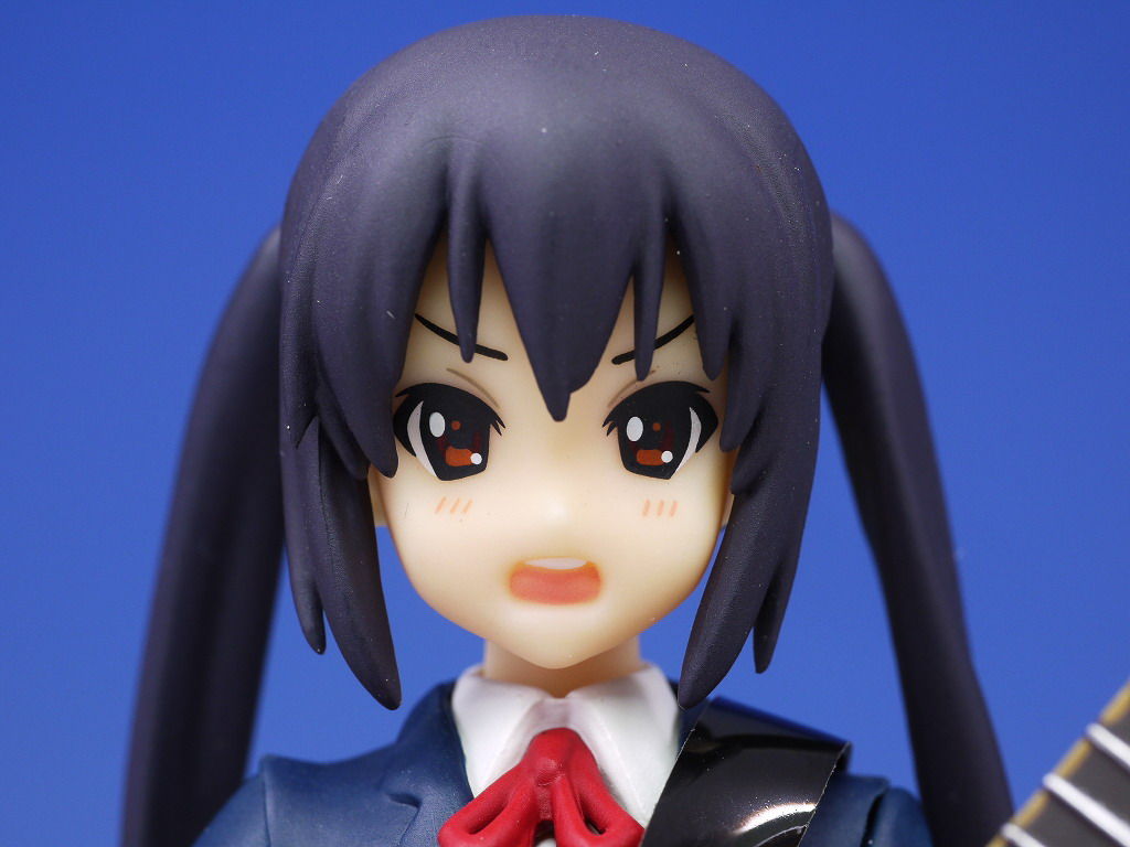 figma けいおん！ 中野梓 41iWP8eKwEL._AC_SY200_QL15_.jpg