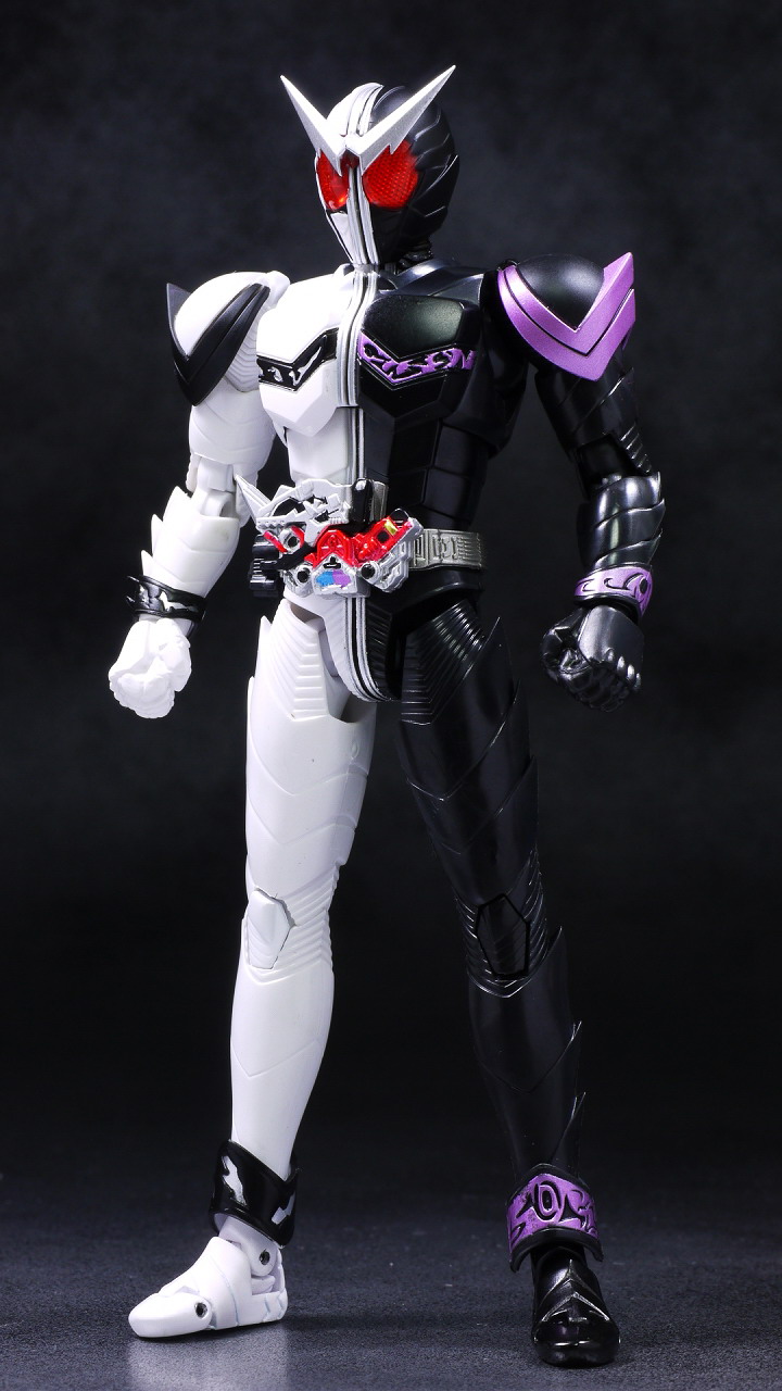 S.H.Figuarts（真骨彫製法） 仮面ライダーW ファングジョーカー