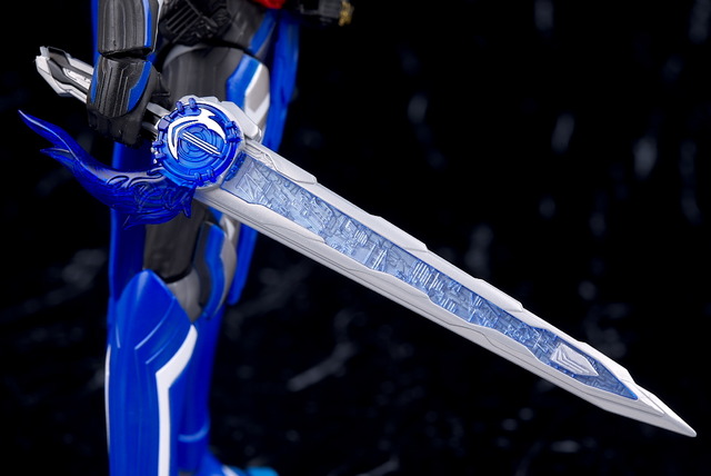 转日评 BANDAI 21年3月: S.H.Figuarts 假面骑士Blades (狮子战记)