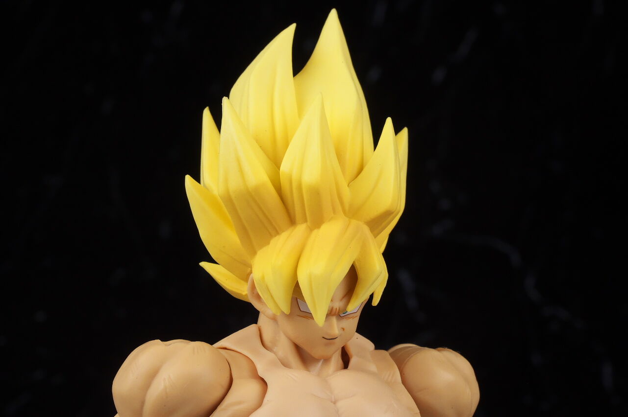 S.H.フィギュアーツ スーパーサイヤ人孫悟空 -伝説のスーパー