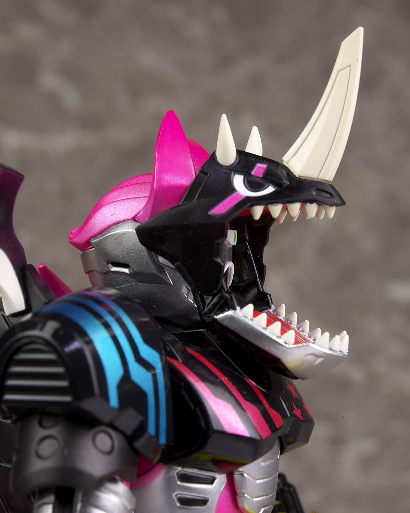 S.H.フィギュアーツ 仮面ライダーエグゼイド ハンターアクション S.H.フィギュアーツ 仮面ライダーエグゼイド ハンターアクション