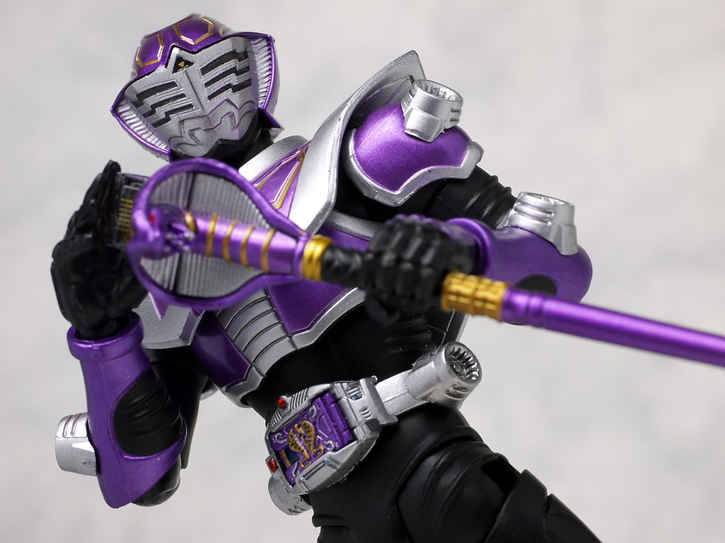 S.H.フィギュアーツ　[仮面ライダー龍騎]　仮面ライダー 王蛇　開封済み品