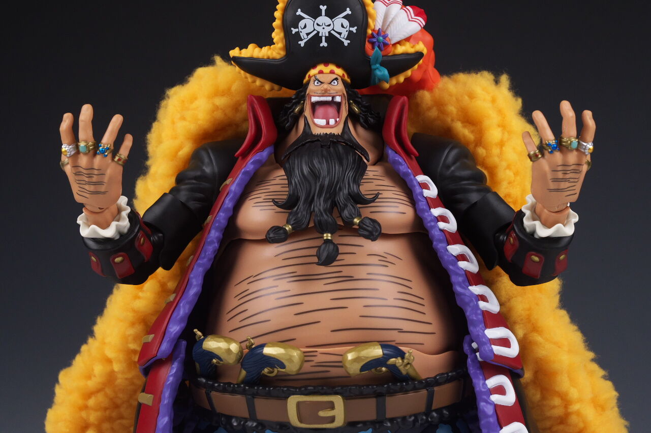 s.h フィギュアーツ 黒ひげ マーシャル D ティーチ S.H.フィギュアーツ マーシャル・D・ティーチ -四皇- レビュー