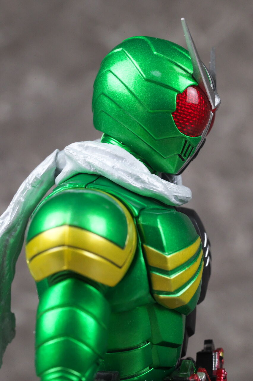 S.H.フィギュアーツ （真骨彫製法） 仮面ライダーW サイクロン