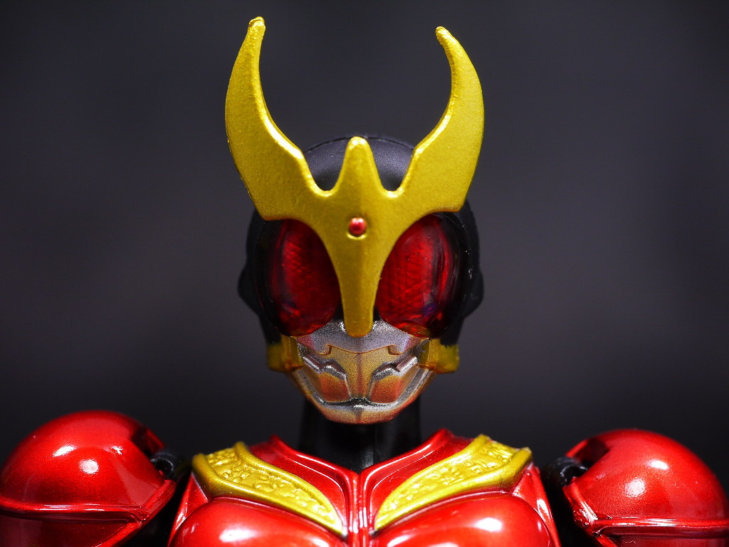 S H フィギュアーツ 仮面ライダークウガ マイティフォーム レビュー はっちゃか