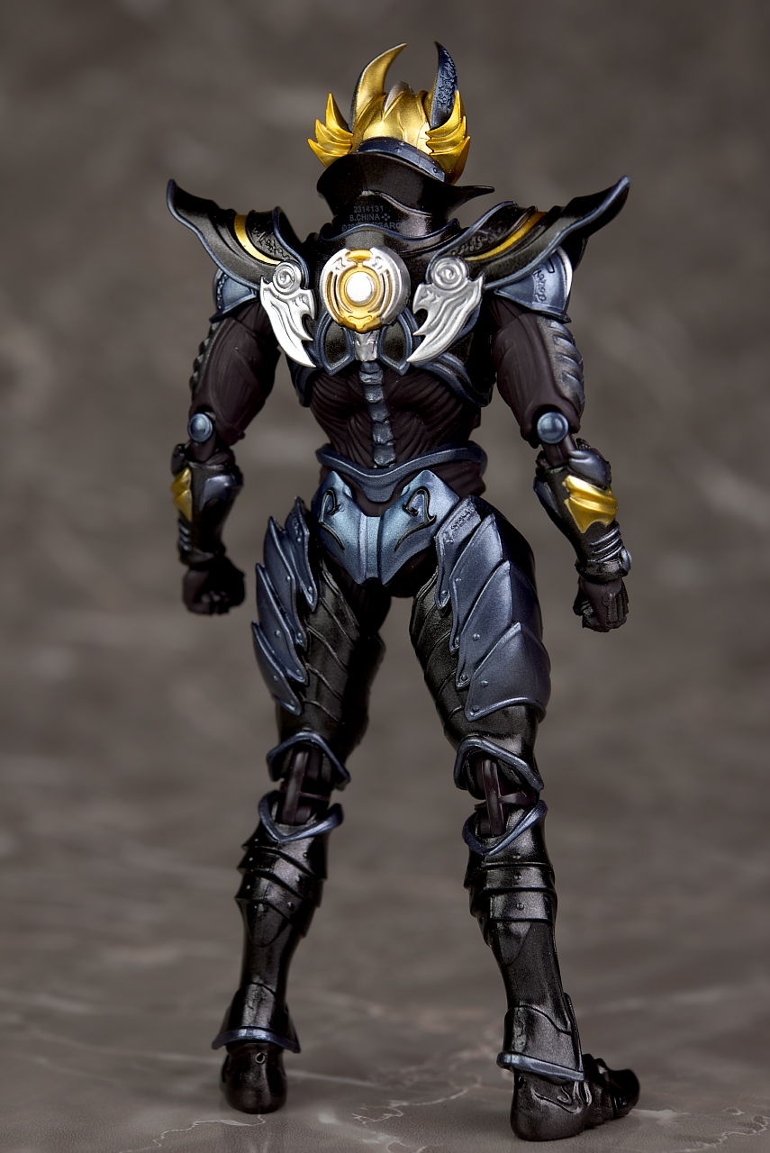 S.H.フィギュアーツ 黄金騎士 ガロ（流牙Ver.） レビュー : はっ