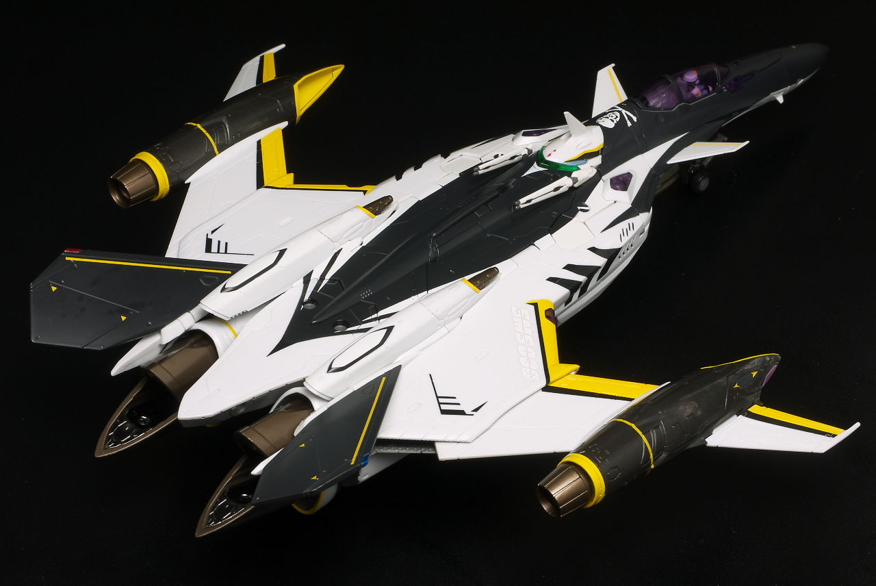 DX超合金 YF-29 デュランダルバルキリー (30周年記念カラー) レビュー 