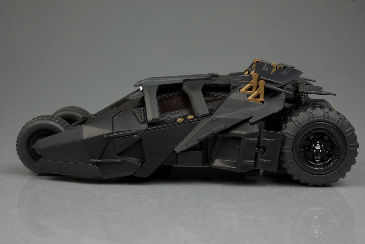 SERIES No.047 BATMOBILE TUMBLER CANNON « 特撮リボルテック