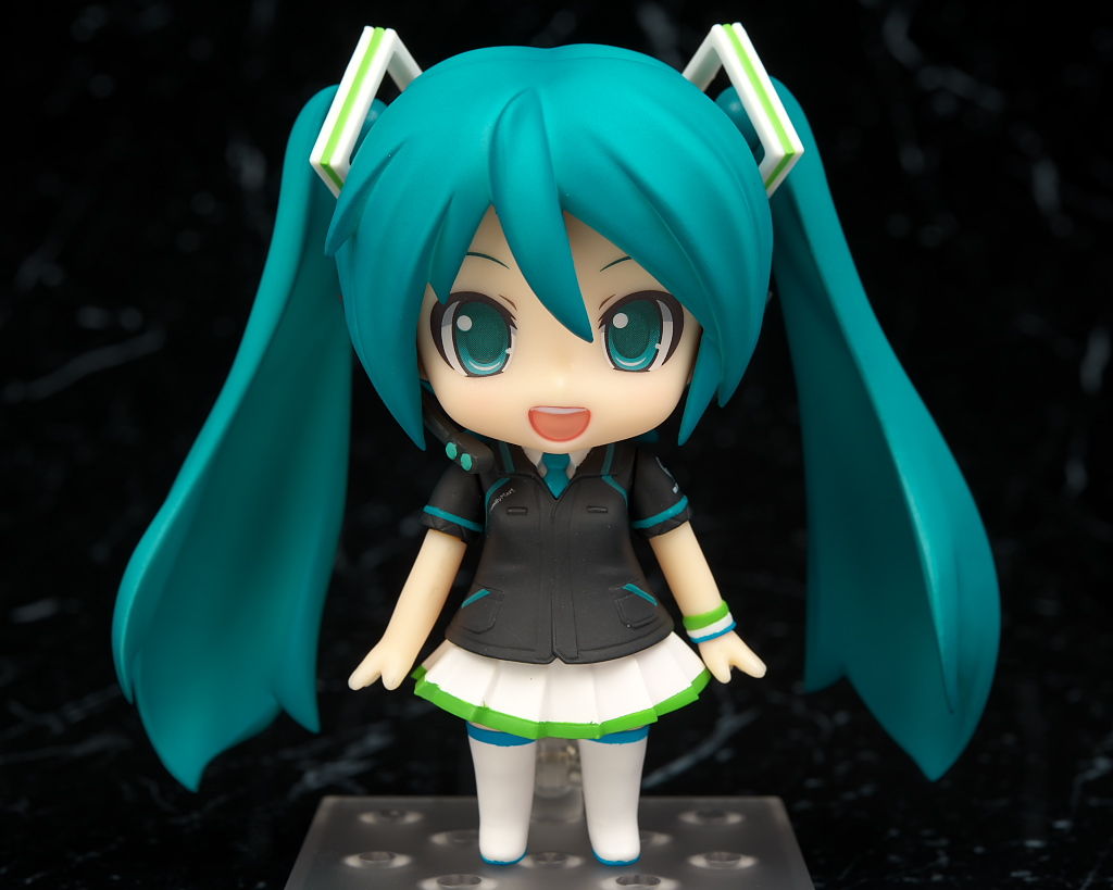 Happyくじ A賞 ねんどろいど 初音ミク 水着 Ver. & FamilyMart