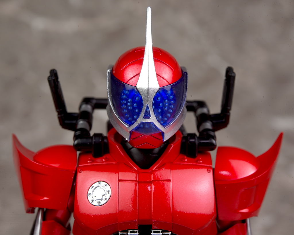 S.H.フィギュアーツ (真骨彫製法) 仮面ライダーアクセル