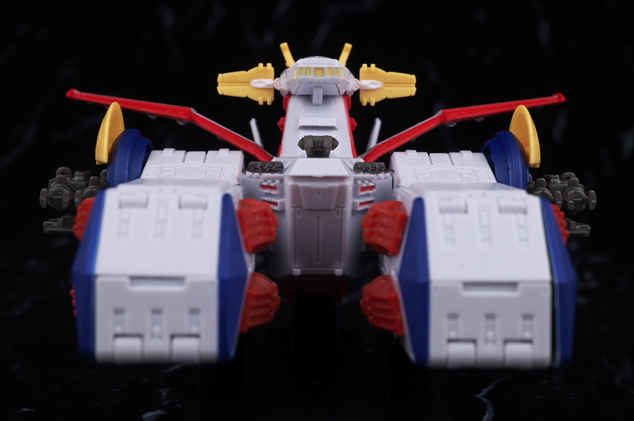 FW GUNDAM CONVERGE SB ペガサス級強襲揚陸艦2番艦 ホワイト