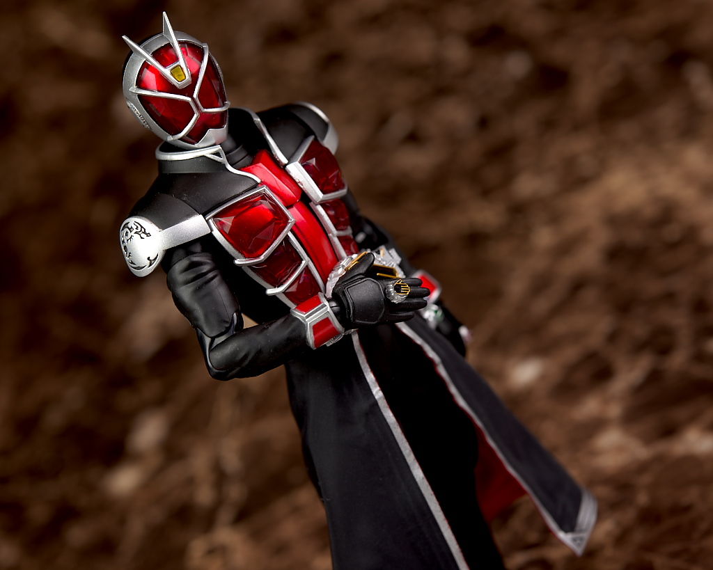 フィギュアーツ 真骨彫製法 仮面ライダー ウィザード フレイムスタイル