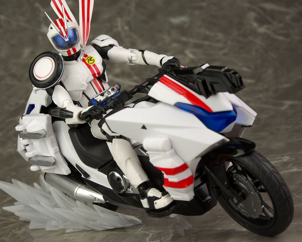 専門ショップ S.H.フィギュアーツ ライドマッハー レビュー : はっちゃか 特撮