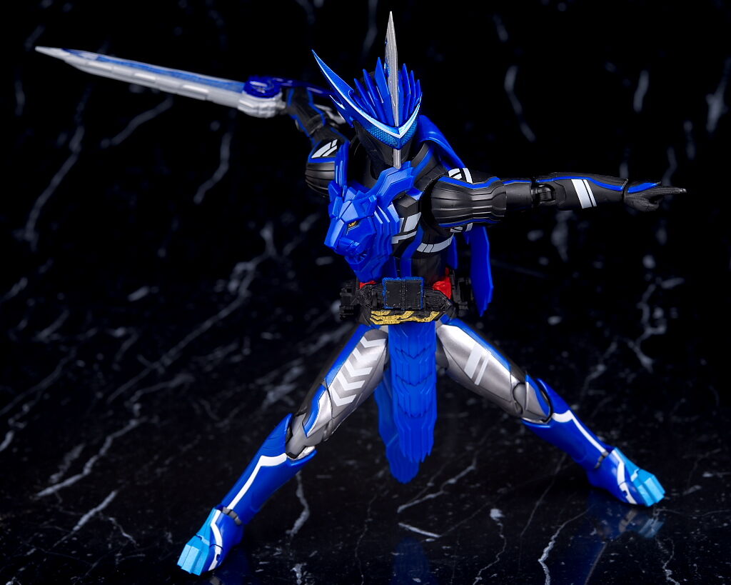 S H フィギュアーツ 仮面ライダーブレイズ ライオン戦記 レビュー はっちゃか