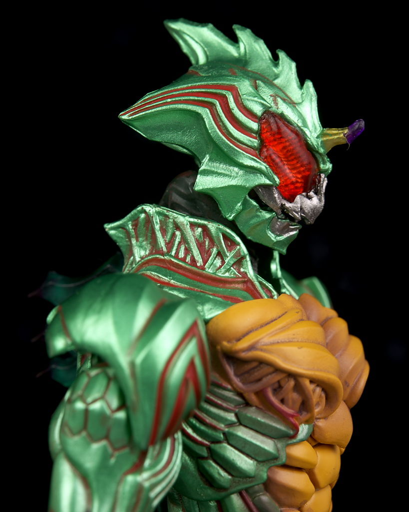 Amazon.co.jp: フィギュア ライダーアマゾンズ ライダーアマゾンオメガ