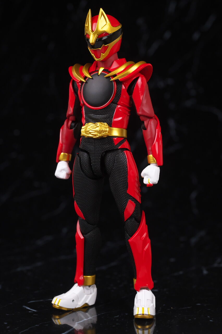 S.H.フィギュアーツ ゴジュウウルフ レビュー : はっちゃか