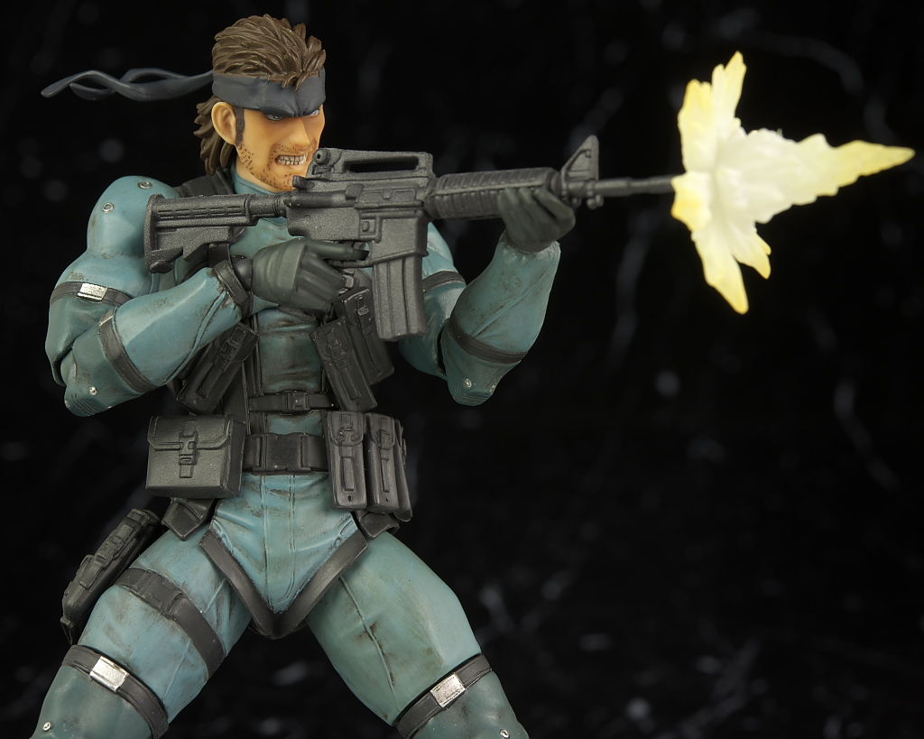 メタルギアソリッド ソリッド・スネーク figma 41h2R45STGL.jpg_BO30,255,255,