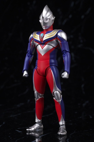 S.H.フィギュアーツ（真骨彫製法） ウルトラマンティガ マルチタイプ -ウルトラの星 Edition- レビュー : はっちゃか