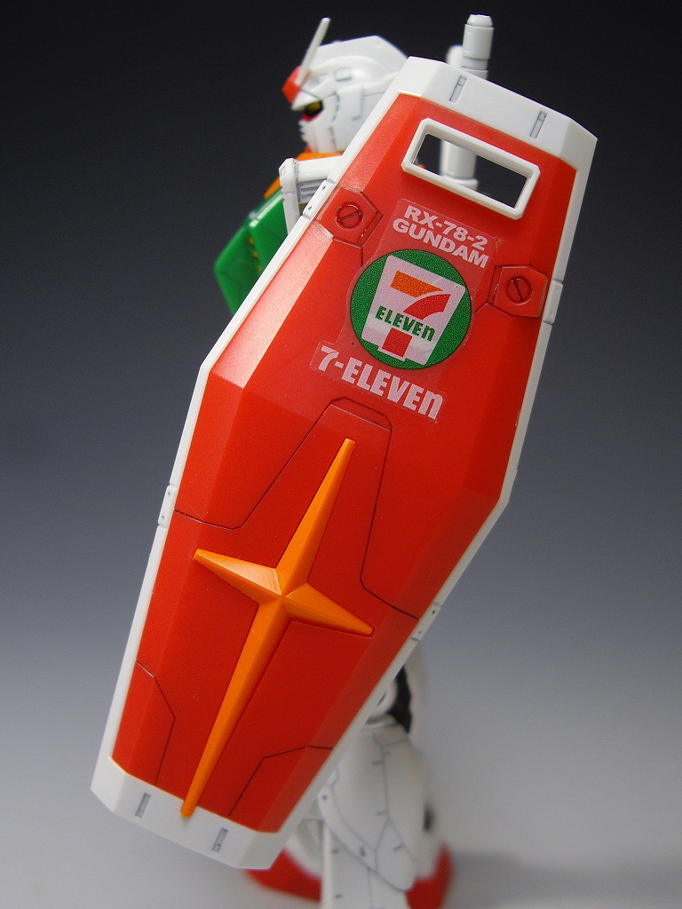 絶版ガンプラ HGガンダムG30th・シャアザクセブンイレブンカラー 2個セット Amazon | バンダイ(BANDAI) HG 1/144 RX-78-2 ガンダム Ver
