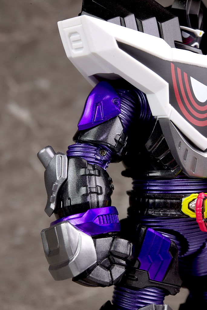 S.H.フィギュアーツ 仮面ライダーゲンム ゴッドマキシマム S.H.フィギュアーツ 仮面ライダーゲンム ゴッドマキシマム
