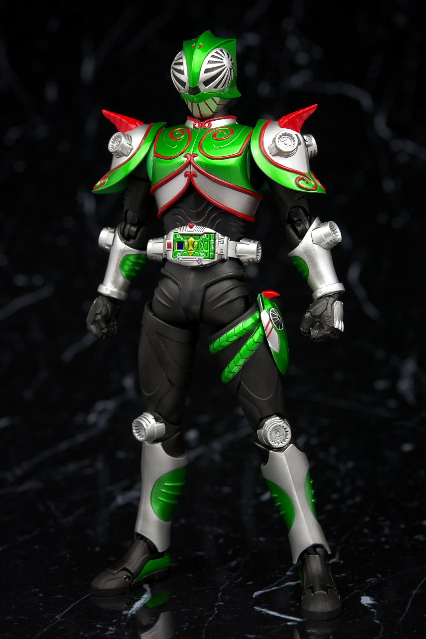 S.H.Figuarts仮面ライダーベルデ「仮面ライダー龍騎」 S.H.Figuarts 仮面ライダーベルデ | 魂ウェブ
