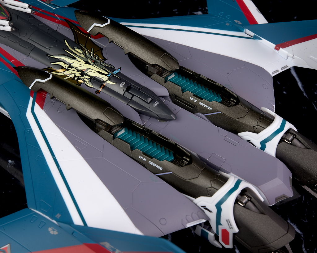 DX超合金 VF-31Sジークフリード(アラド・メルダース機) レビュー DX超合金 VF-31Sジークフリード(アラド・メルダース機) レビュー