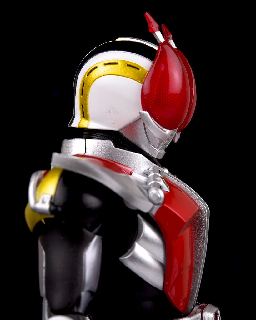 S.H.フィギュアーツ 仮面ライダー電王 ソードフォーム/ガン S.H.フィギュアーツ 仮面ライダー電王 ソードフォーム/ガン