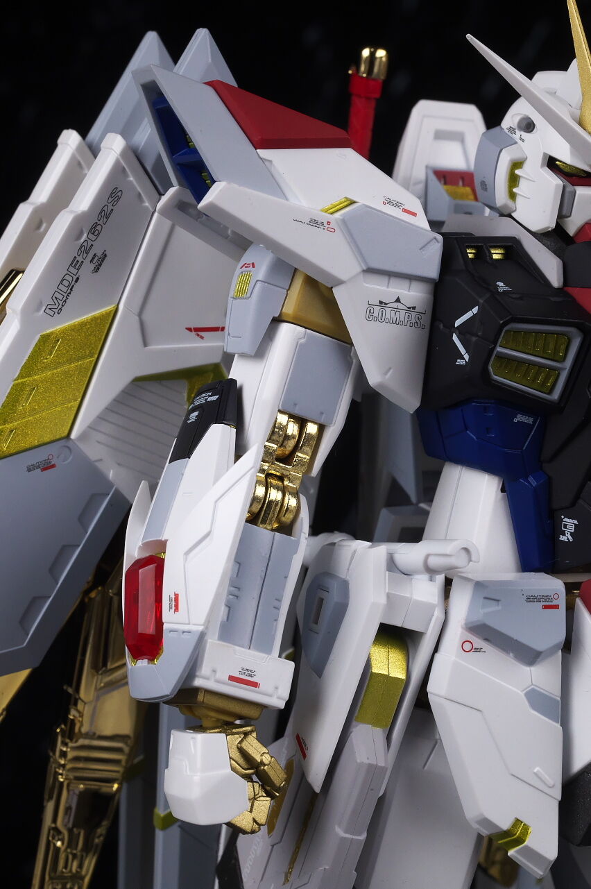 超合金 マイティーストライクフリーダムガンダム レビュー : は