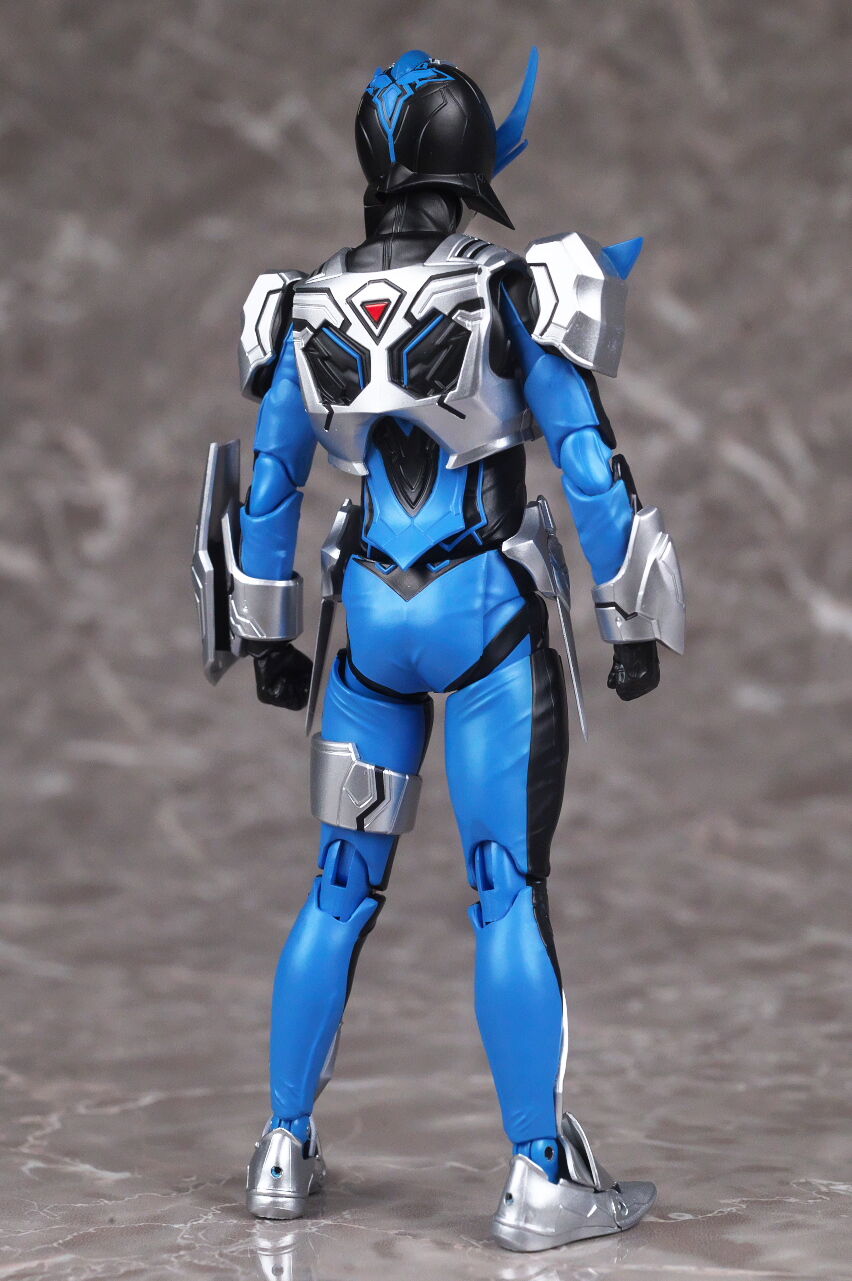 S.H.フィギュアーツ（真骨彫製法） ウイングマン ガーダーシルエット