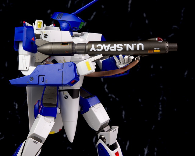 DX超合金 VF-1A バルキリー(マクシミリアン・ジーナス機) レビュー ...